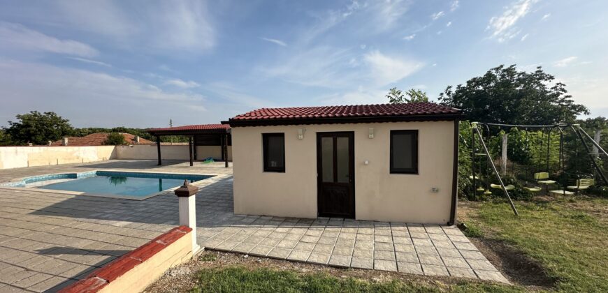 Dolphin House – Strahilovo