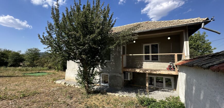Graphite House – Palamartsa