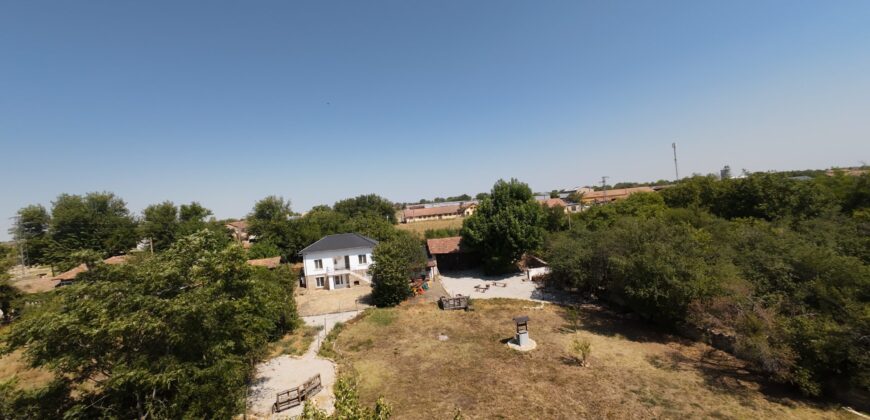 Pine Street House – Gorna Lipnitsa