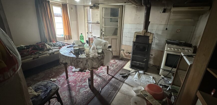 *SALE AGREED* The Albion House – Lom Cherkovna