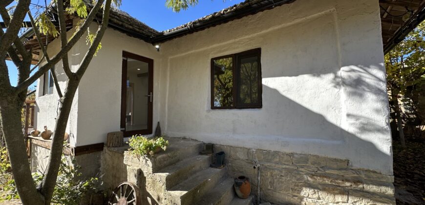 The Tuya Cottage – Palamartsa The Tuya Cottage – Palamartsa