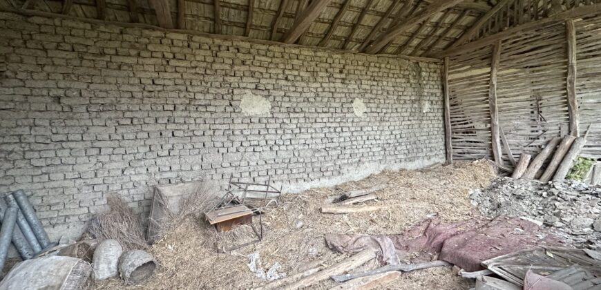 *SOLD* Carpenters House – Zvezda