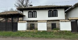 *SOLD* Carpenters House – Zvezda
