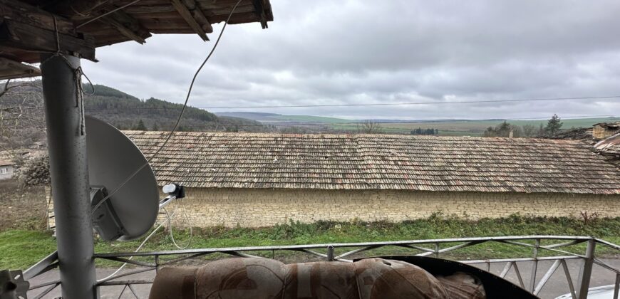 Toadstool House – Lom Cherkovna