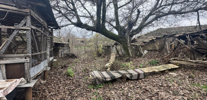 *SALE AGREED* The Old Winery House – Kardam