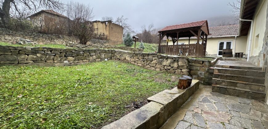 Marsala Foxfields – Rish