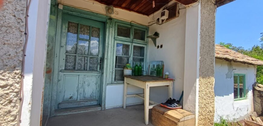 *SALE AGREED* The Old Winery House – Kardam