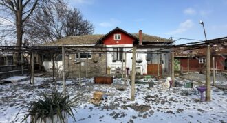 The Red Gable House – Pliska