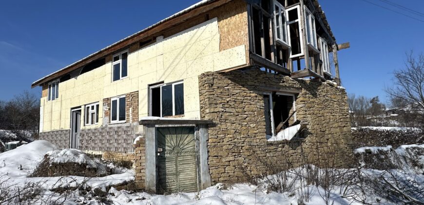 The Lookout House – Slavyanovo