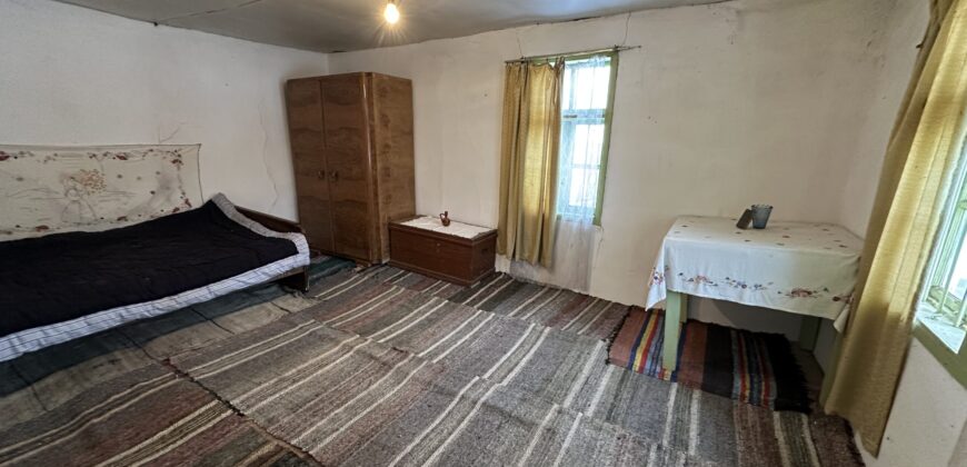 The Quiet Ridge House – Zvezda