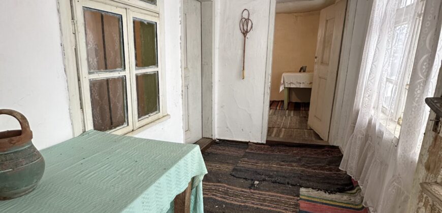 The Quiet Ridge House – Zvezda