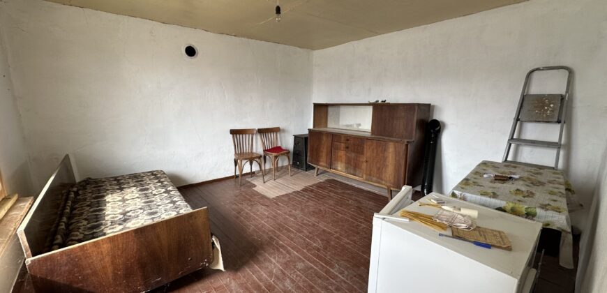 Baba Nadelka’s House – Palamartsa