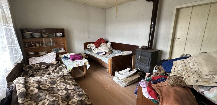 Baba Nadelka’s House – Palamartsa