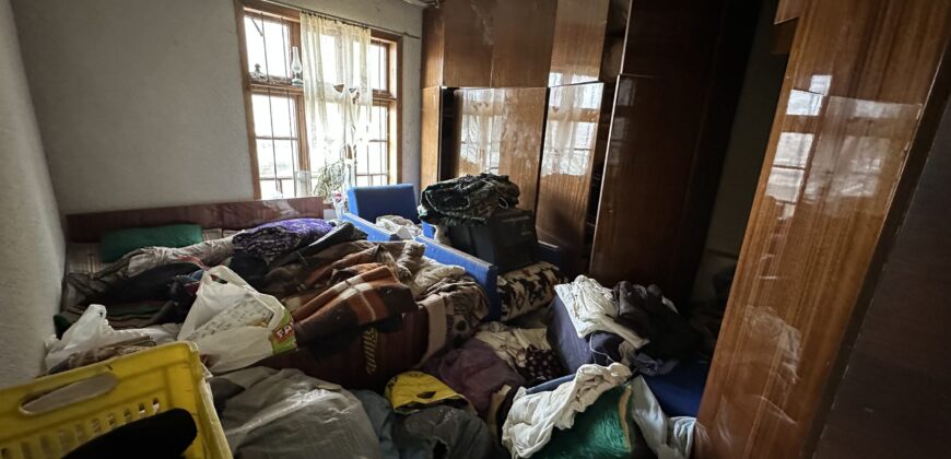 Baba Nadelka’s House – Palamartsa